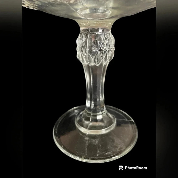 Vintage Indiana Clear Cut Glass Diamond Candy/Fruit Dish - Picture 2 of 9